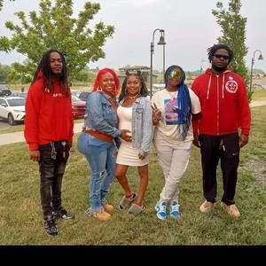 Meet your Posher, Omar